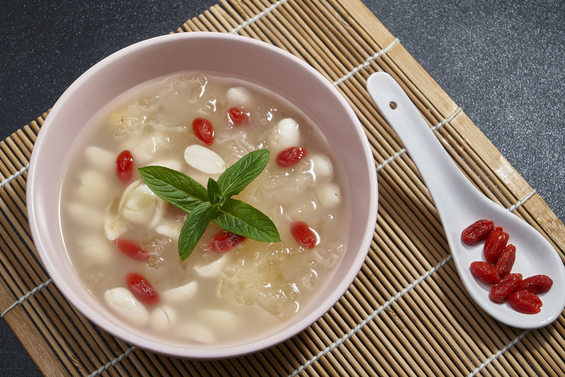 飲食調(diào)養(yǎng)，潤肺生津